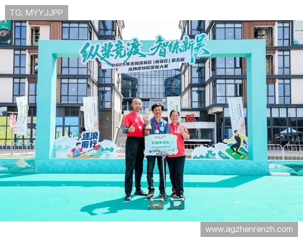 尊龙AG旗舰厅官网提供安全可靠的线上娱乐场体验，尽享无限精彩游戏内容